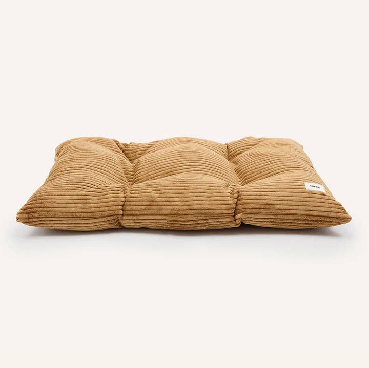 Bela â coussin velours moutarde · CAFIDE â PrĂ©commande NoĂ«l