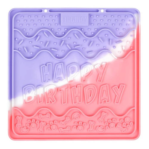 Birthday Lavender â tapis Ă lĂ©cher · CHEWFFON â PrĂ©commande NoĂ«l