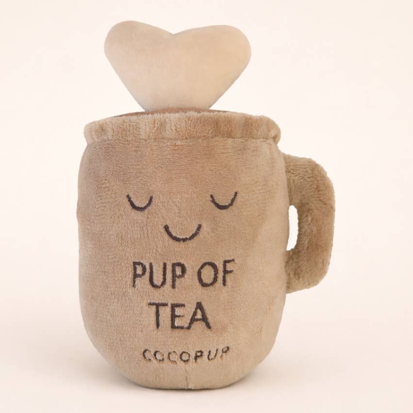 Pup of Tea — peluche tasse de thé · Cocopup London — Précommande Noël